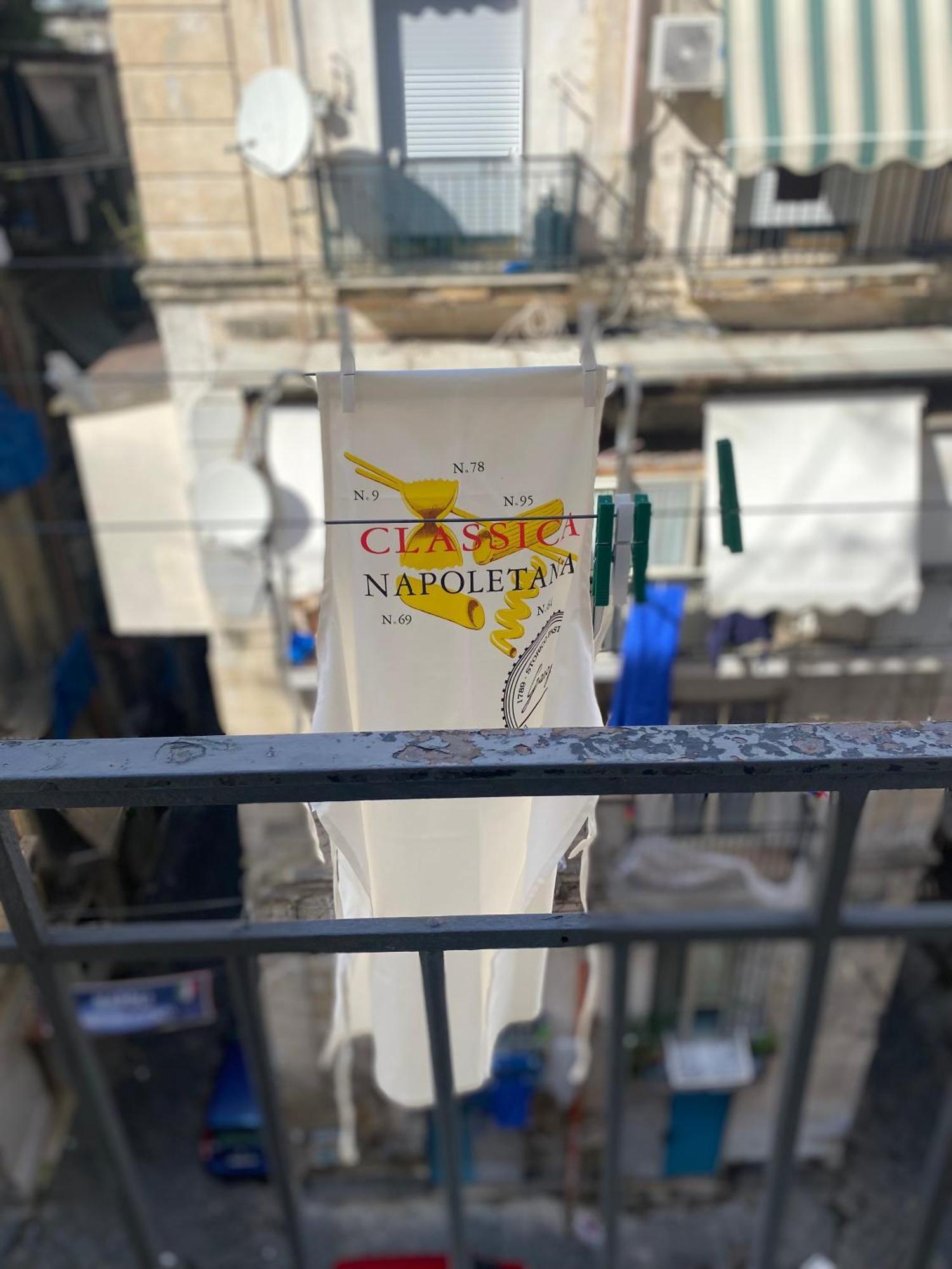 נאפולי Noviello'S Home מראה חיצוני תמונה
