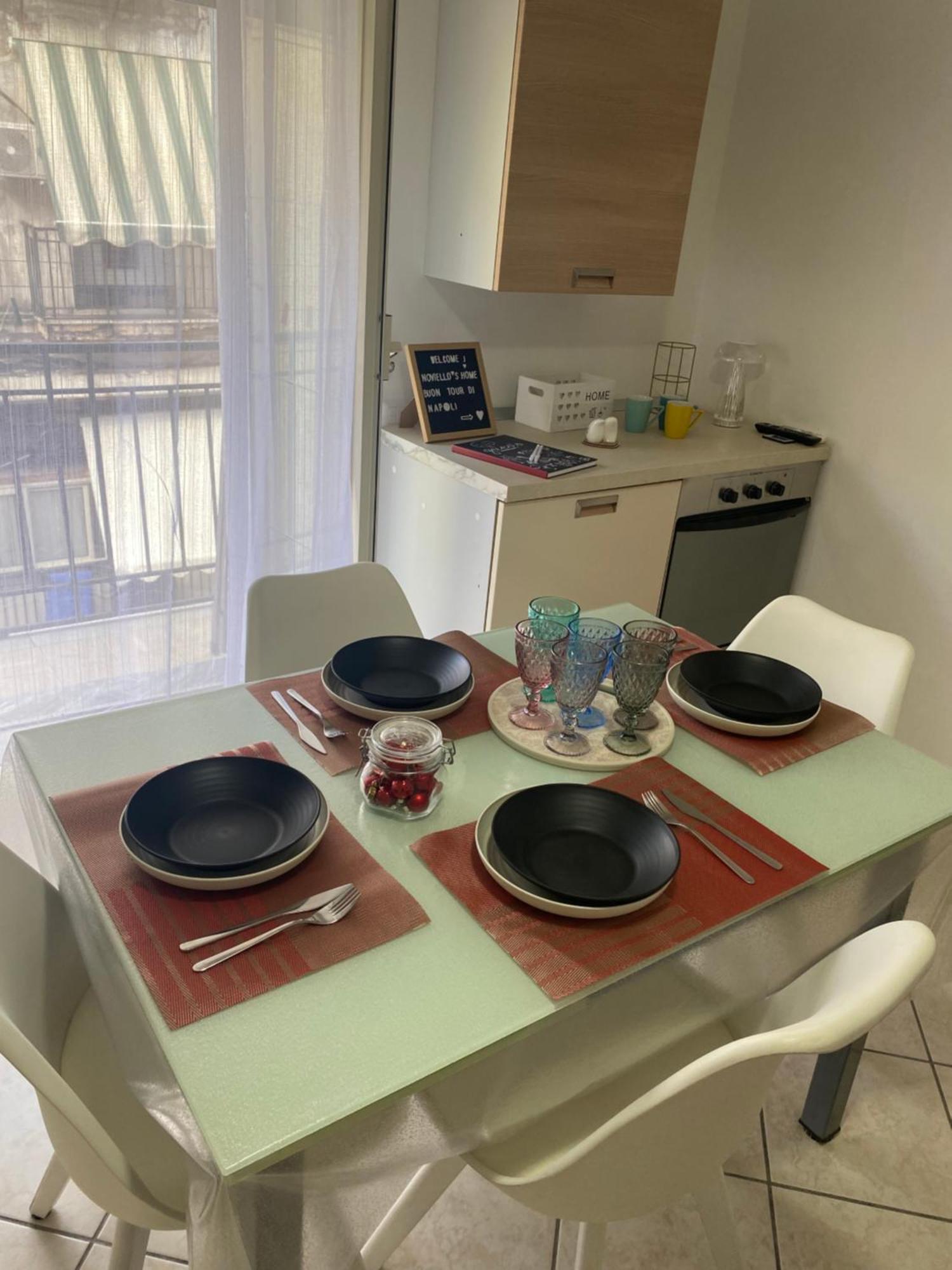 נאפולי Noviello'S Home מראה חיצוני תמונה